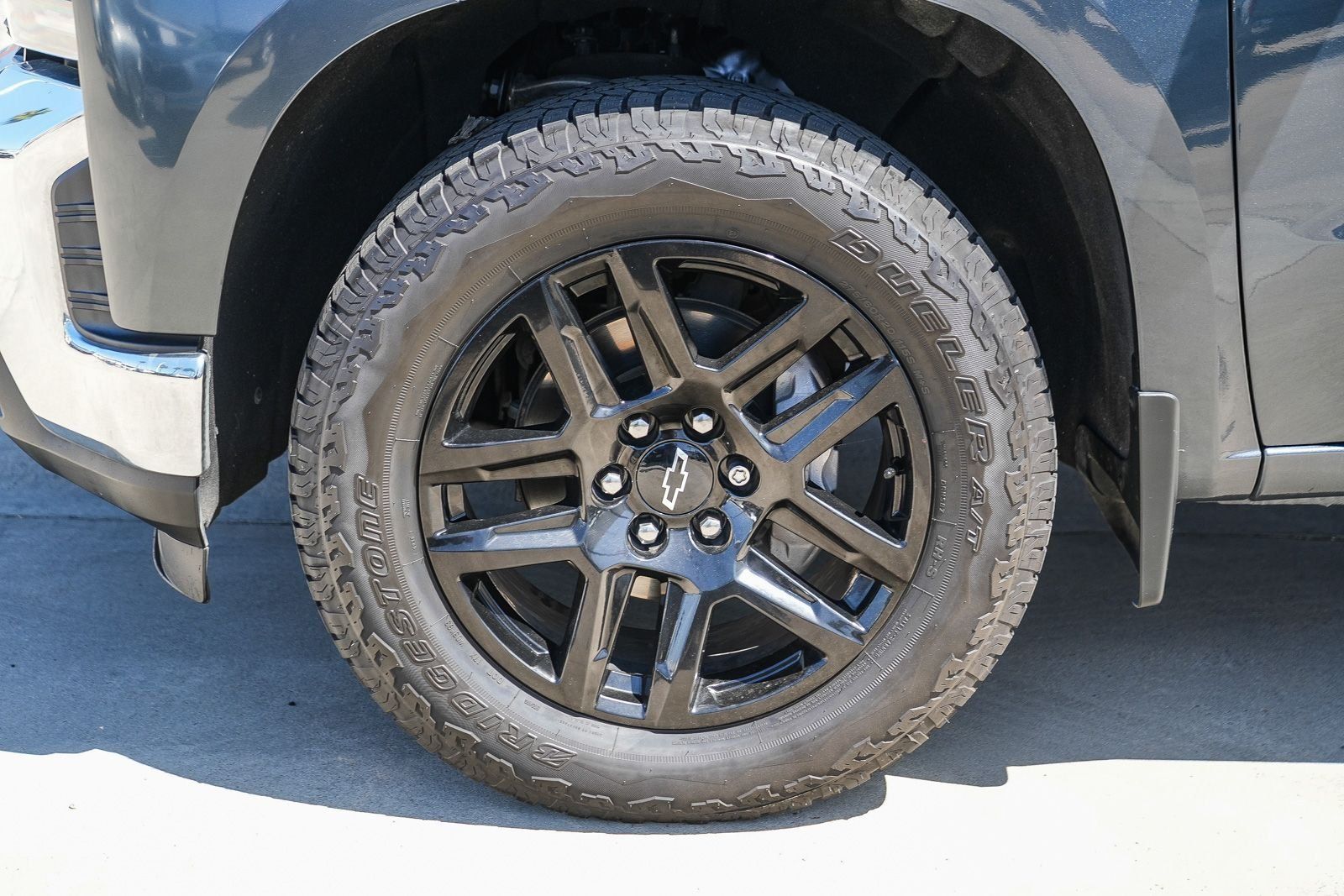 Used 2021 Chevrolet Silverado 1500 LT w/ Bed Protection Package RWD image 11