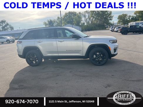 New 2025 Jeep Grand Cherokee Limited w/ Luxury Tech Group II image 10