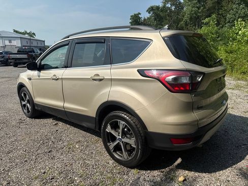 Used 2018 Ford Escape SEL AWD/4WD image 6