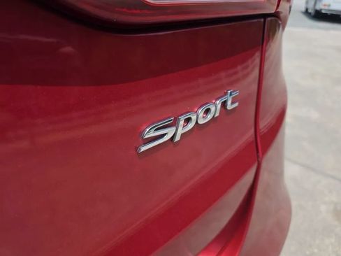 Used 2018 Hyundai Santa Fe Sport w/ 2.4L Value Package 02 FWD image 12