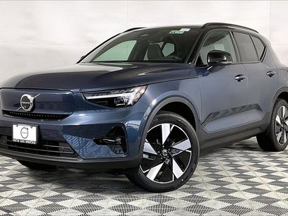 New 2026 Volvo EX40 Plus w/ Climate Package