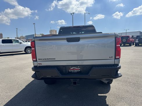 Used 2025 Chevrolet Silverado 2500 LT w/ Trail Boss Package AWD/4WD image 8