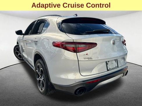 Used 2022 Alfa Romeo Stelvio Ti image 10