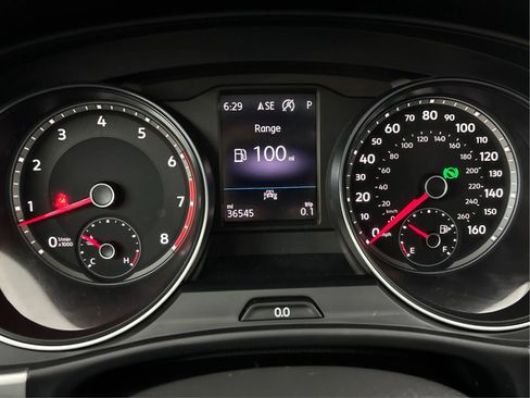 Used 2021 Volkswagen Atlas SE w/ Panoramic Sunroof Package image 23