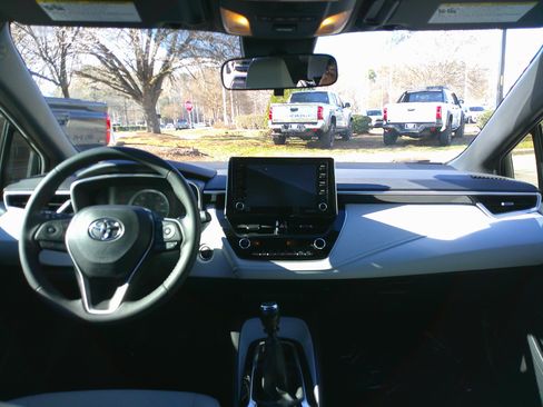 Used 2022 Toyota Corolla SE image 28