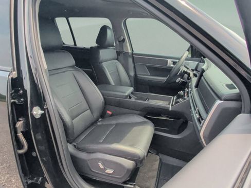 Used 2024 Hyundai Santa Fe Limited FWD image 47