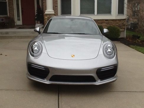 Used 2019 Porsche 911 Turbo AWD/4WD image 3