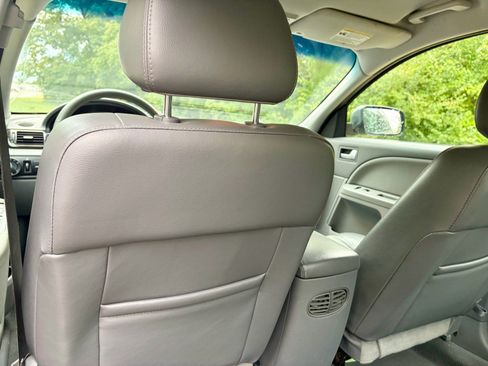 Used 2007 Mercury Montego Luxury FWD image 18