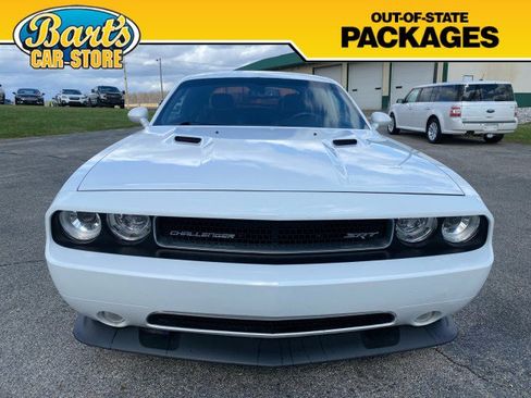 Used 2014 Dodge Challenger SRT8 w/ Harman/Kardon Audio Group image 2