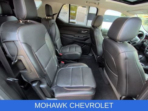 Used 2018 Chevrolet Traverse Premier AWD/4WD image 28