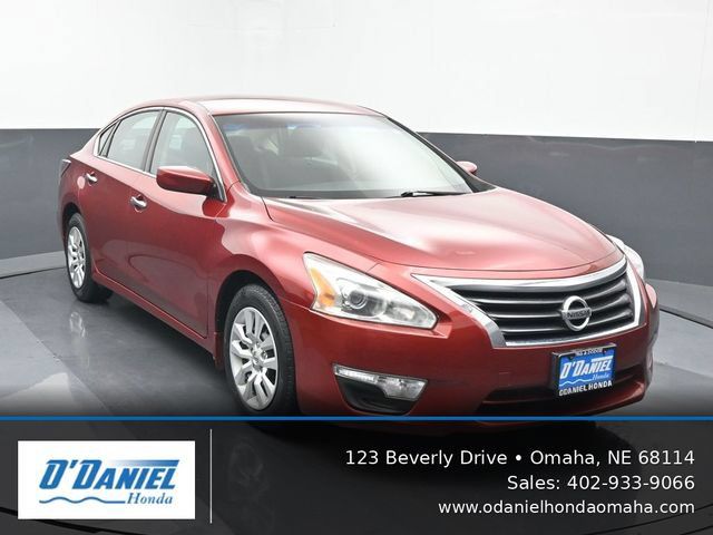 Used 2015 Nissan Altima 2.5 S w/ Power Driver Seat Package FWD image 8