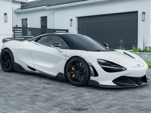 Used 2020 McLaren 720S Performance RWD image 20