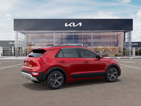 New 2025 Kia Niro EX FWD image 6