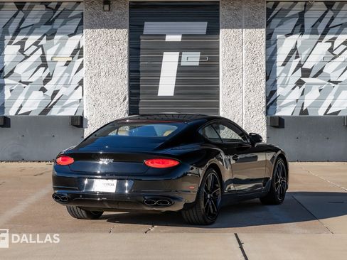 Used 2023 Bentley Continental GT V8 image 15