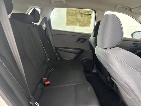 Used 2023 Nissan Rogue S AWD/4WD image 25