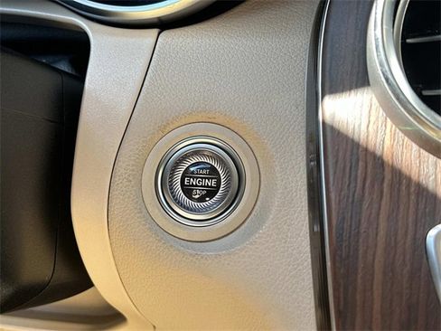 Certified 2022 Mercedes-Benz GLC 300 4MATIC image 26