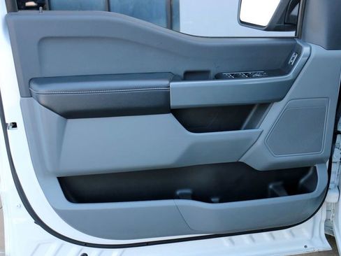 Used 2022 Ford F150 XLT w/ Trailer Tow Package image 13