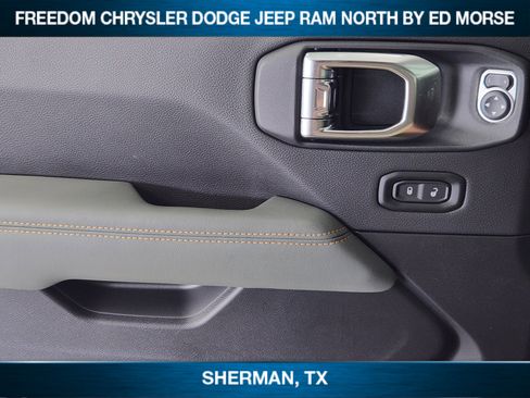 New 2026 Jeep Gladiator Mojave image 17