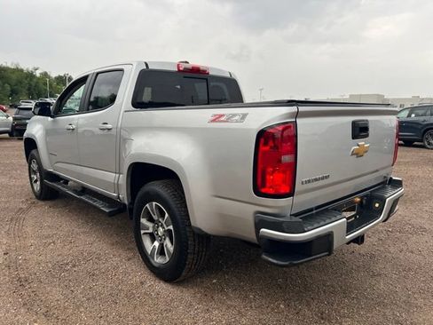 Used 2016 Chevrolet Colorado Z71 AWD/4WD image 3
