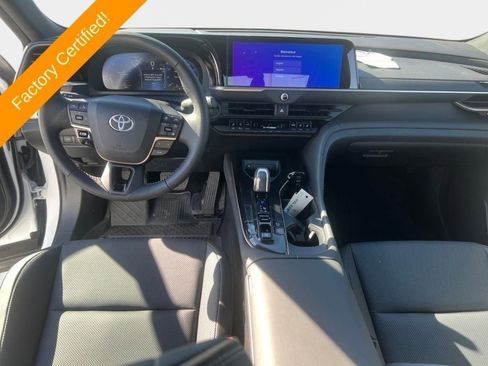 Used 2026 Toyota Crown XLE image 20