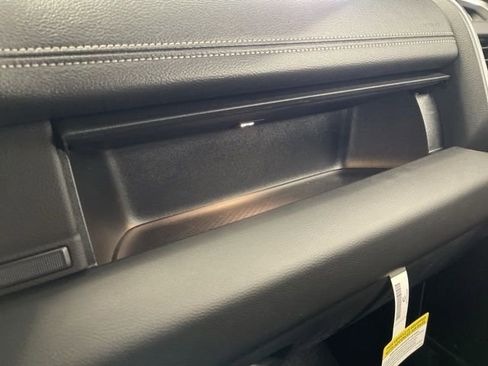New 2026 RAM 1500 Laramie AWD/4WD image 47