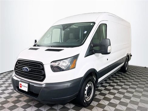 Used 2018 Ford Transit 250 T250 image 3