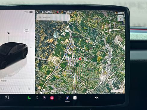 Used 2026 Tesla Model Y Long Range RWD image 21
