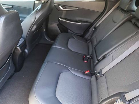 Used 2024 Kia EV6 Light RWD image 19