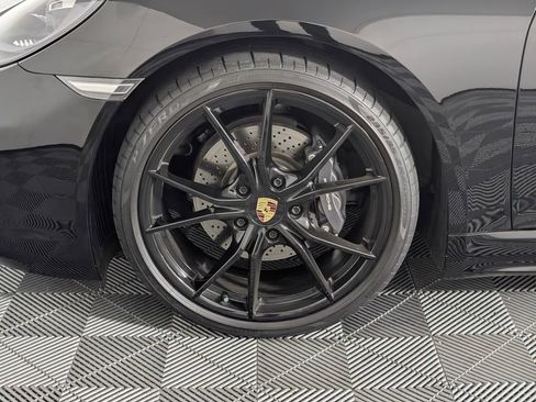 Certified 2023 Porsche 718 Boxster image 11