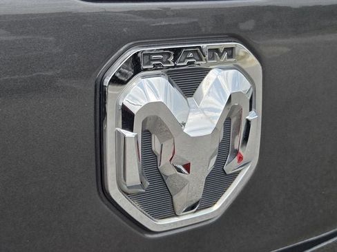 Used 2020 RAM 1500 Big Horn RWD image 40