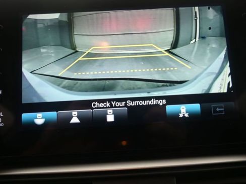 Used 2021 Honda Accord Touring image 32