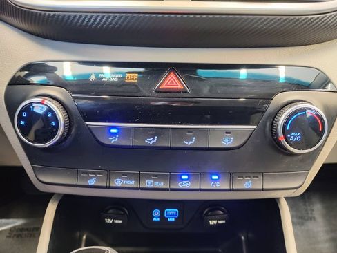 Used 2020 Hyundai Tucson Value w/ Cargo Package FWD image 18