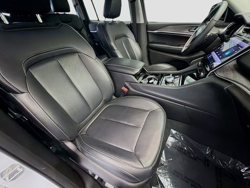 Used 2022 Jeep Grand Cherokee Limited 4xe AWD/4WD image 14