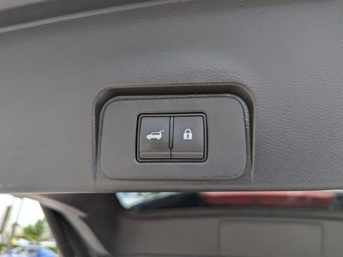 Certified 2023 Nissan Rogue SV w/ SV Premium B Package image 11