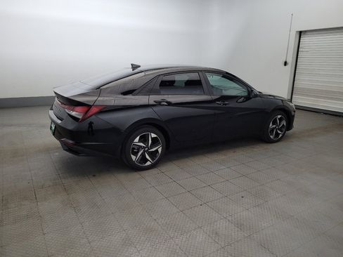 Used 2023 Hyundai Elantra SEL w/ Convenience Package image 10