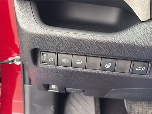 New 2025 Toyota RAV4 XLE image 18