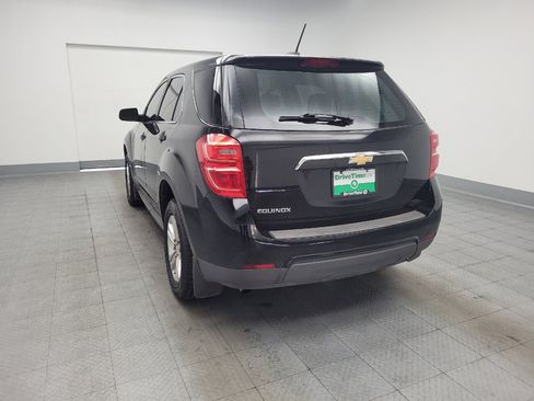 Used 2017 Chevrolet Equinox LS FWD image 6