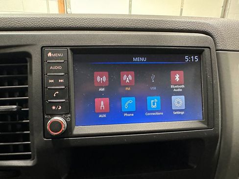 Used 2021 Nissan NV 2500 S image 28