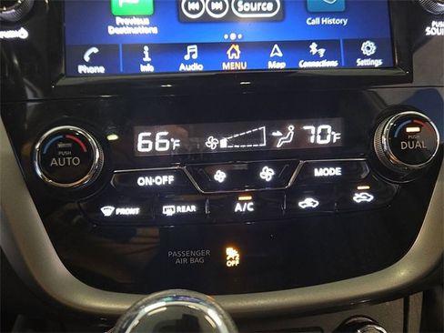 Used 2023 Nissan Murano Platinum w/ Cargo Package image 19