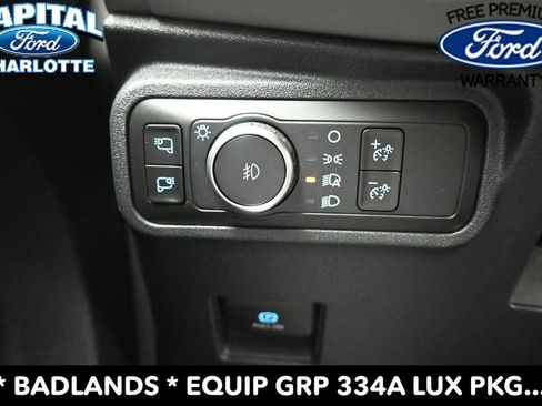 Used 2022 Ford Bronco Badlands AWD/4WD image 19