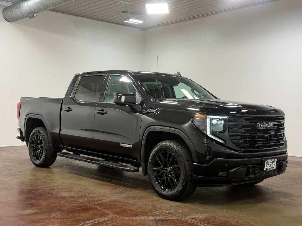Used 2024 GMC Sierra 1500 Elevation w/ Elevation Premium Package AWD/4WD image 22