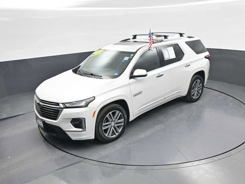 Used 2023 Chevrolet Traverse High Country AWD/4WD image 33