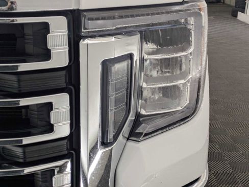 Used 2023 GMC Sierra 3500 SLT w/ SLT Premium Package image 10