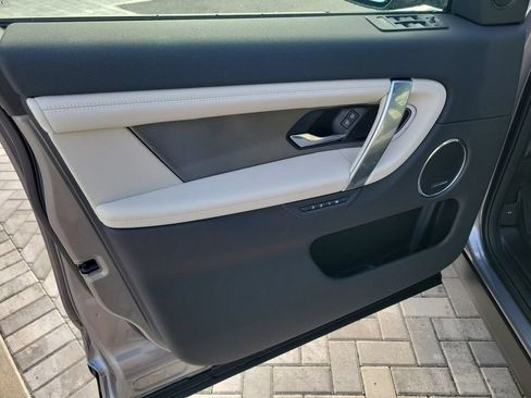 New 2025 Land Rover Discovery Sport Dynamic SE AWD/4WD image 23