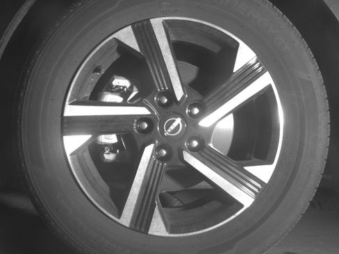 Used 2025 Nissan Sentra SV FWD image 12