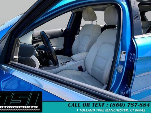 Used 2015 Mercedes-Benz GLA 250 4MATIC image 23