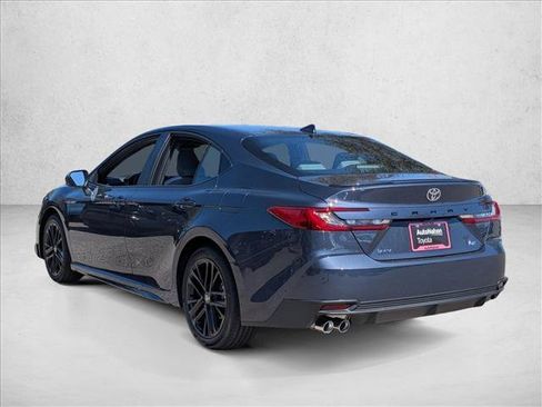 New 2026 Toyota Camry SE FWD image 9