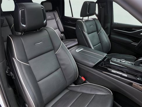 Used 2023 Cadillac Escalade Sport image 36