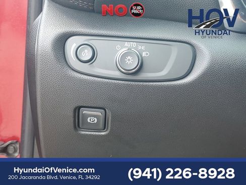 Used 2019 Chevrolet Blazer Premier w/ Sun and Wheels Package FWD image 25
