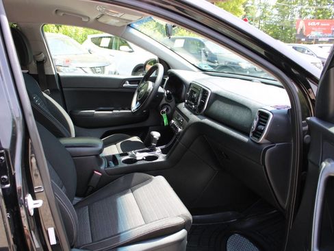 Used 2017 Kia Sportage LX w/ LX Popular Package FWD image 29